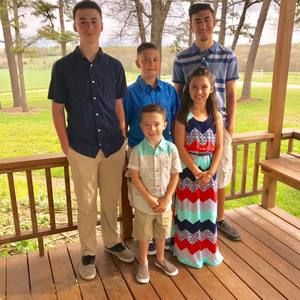 Meet your Posher, Julie